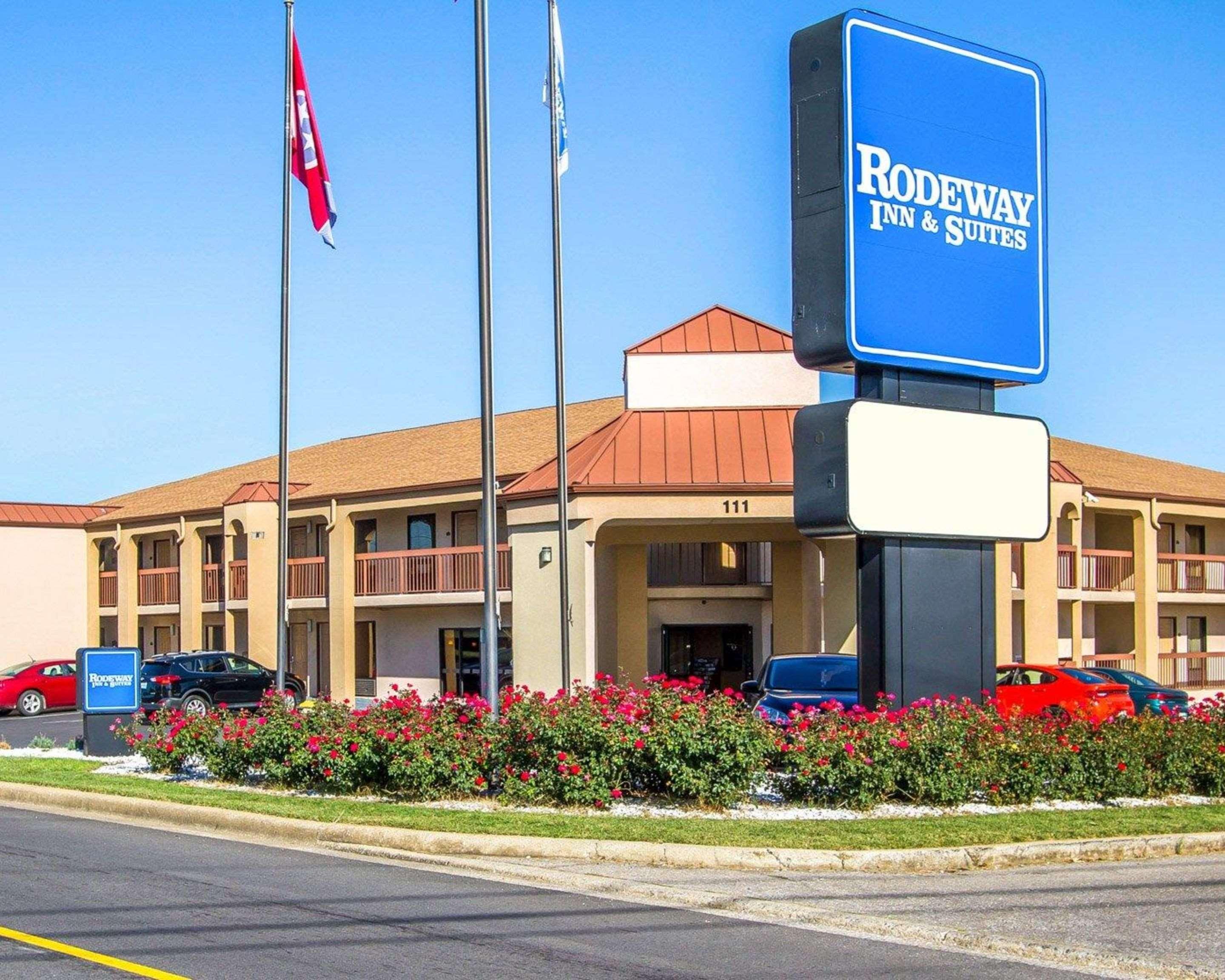 Rodeway Inn & Suites Clarksville Eksteriør bilde