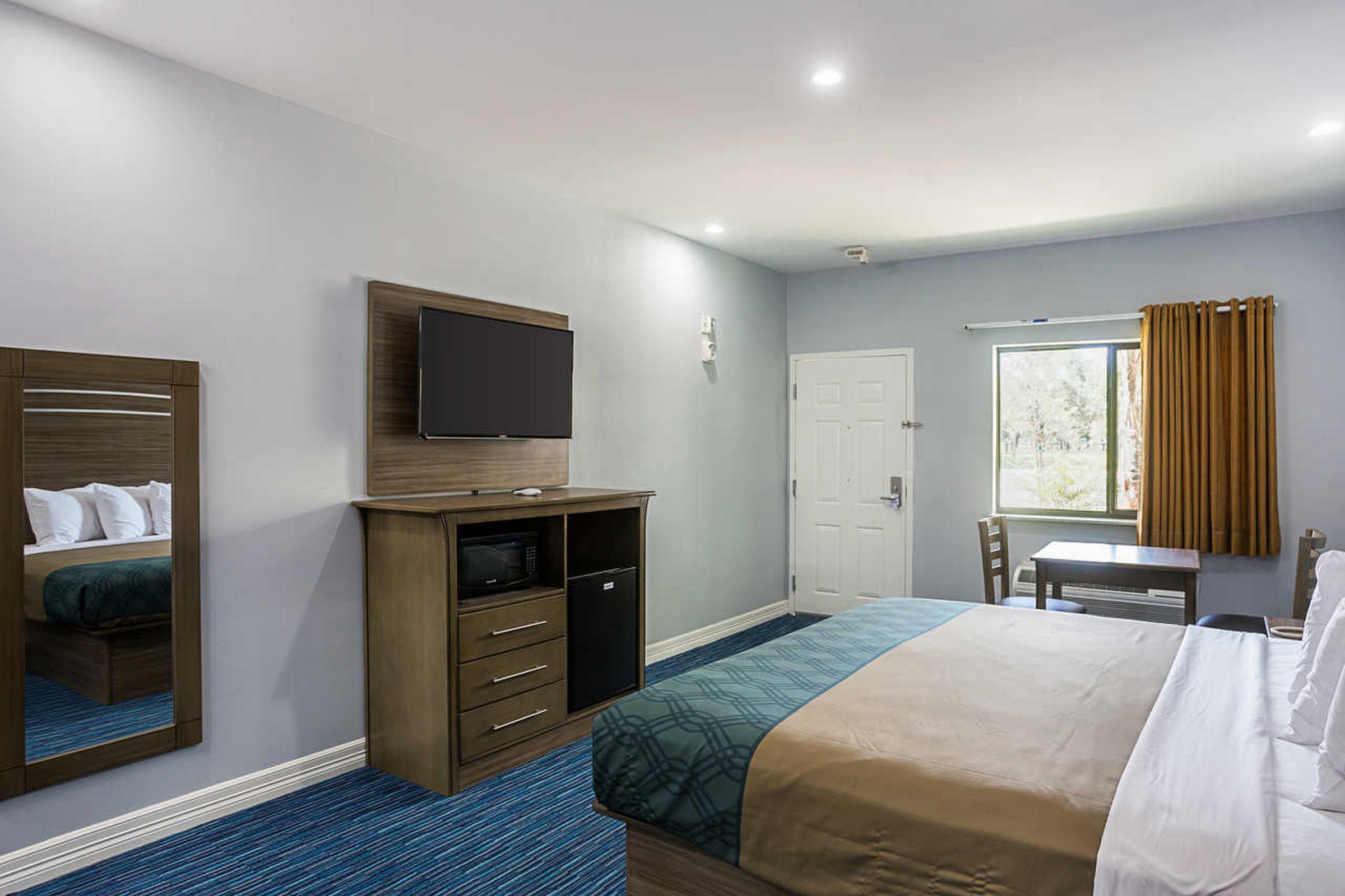 Rodeway Inn & Suites Clarksville Eksteriør bilde