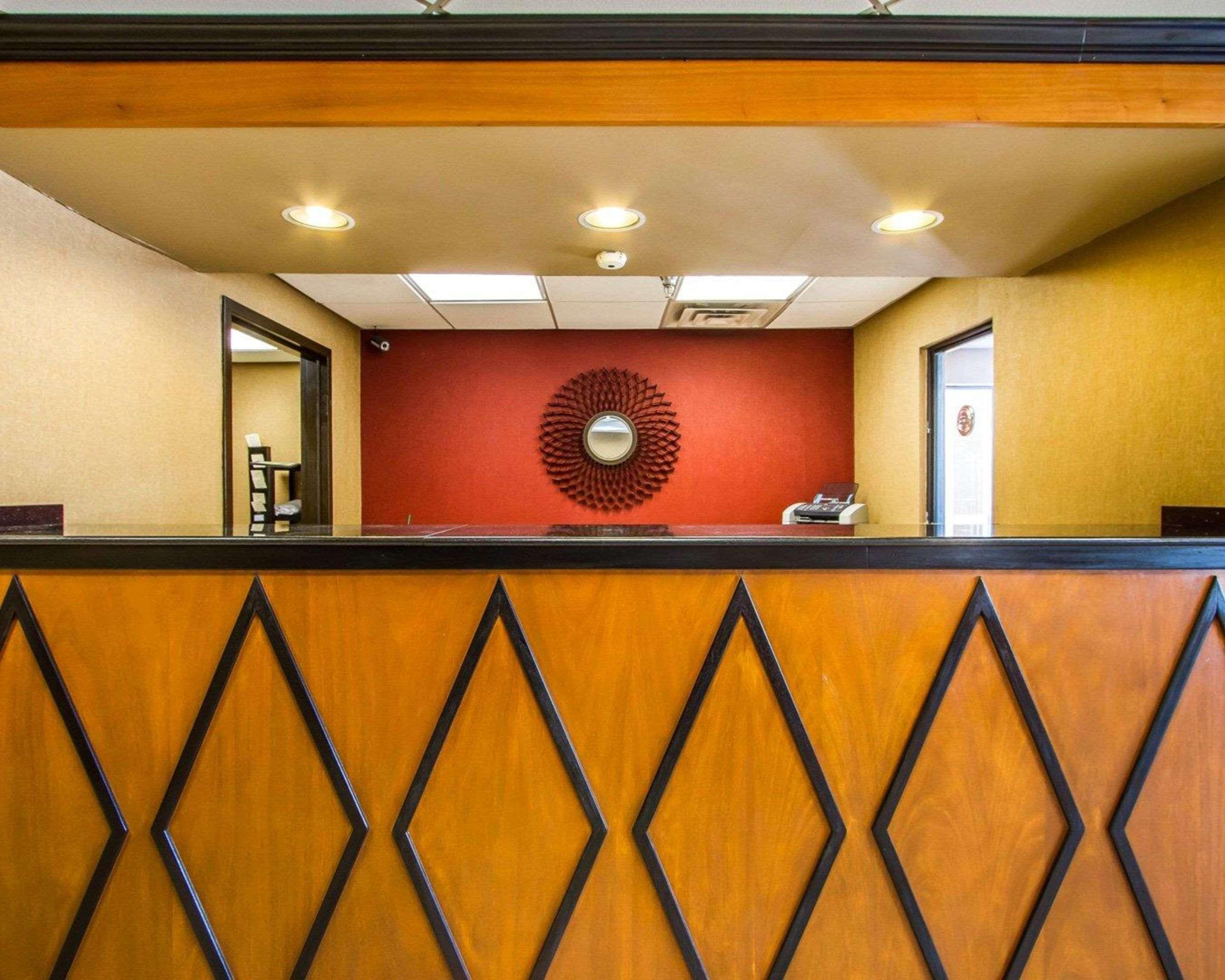 Rodeway Inn & Suites Clarksville Eksteriør bilde